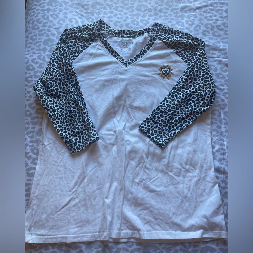 Ariat shirt
